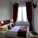 Fhr-appartamento A San Giovanni * Řím
